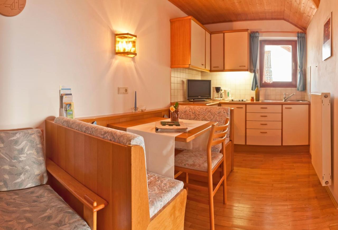 Gfillhof Ferienwohnung 1 Appiano Sulla Strada Del Vino Luaran gambar